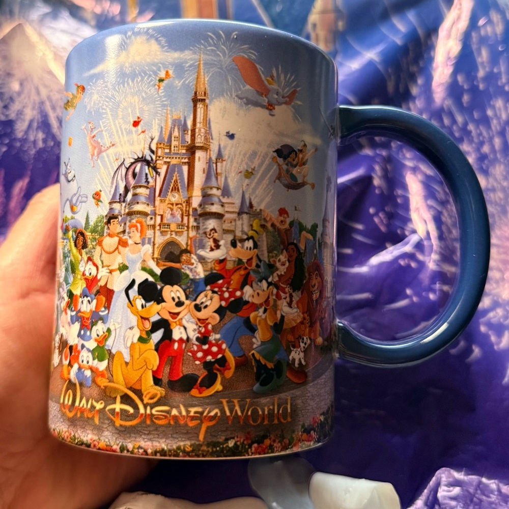 2026 Walt Disney World Parks Mickey & Friends Collection Ceramic Mug New